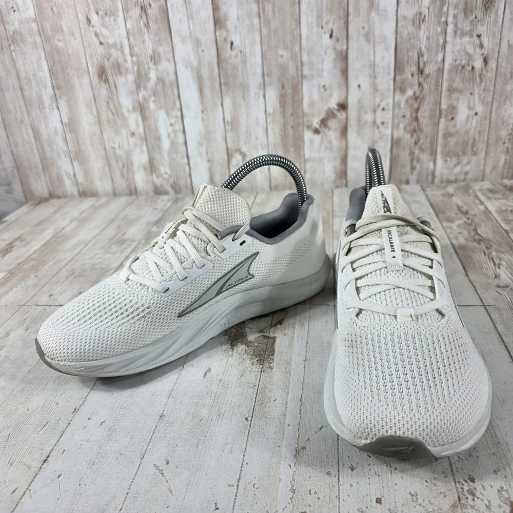 Altra Escalante 4 Womens Running Shoes White Grey AL0A85NF110 Size 6